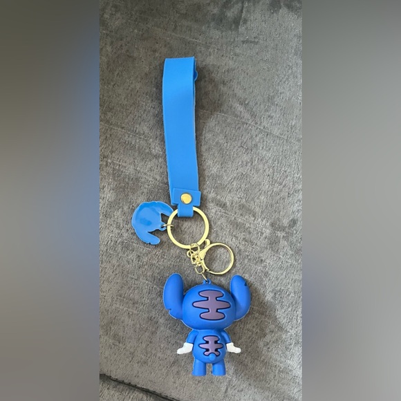 Stitch Keychain, New - Picture 4 of 4